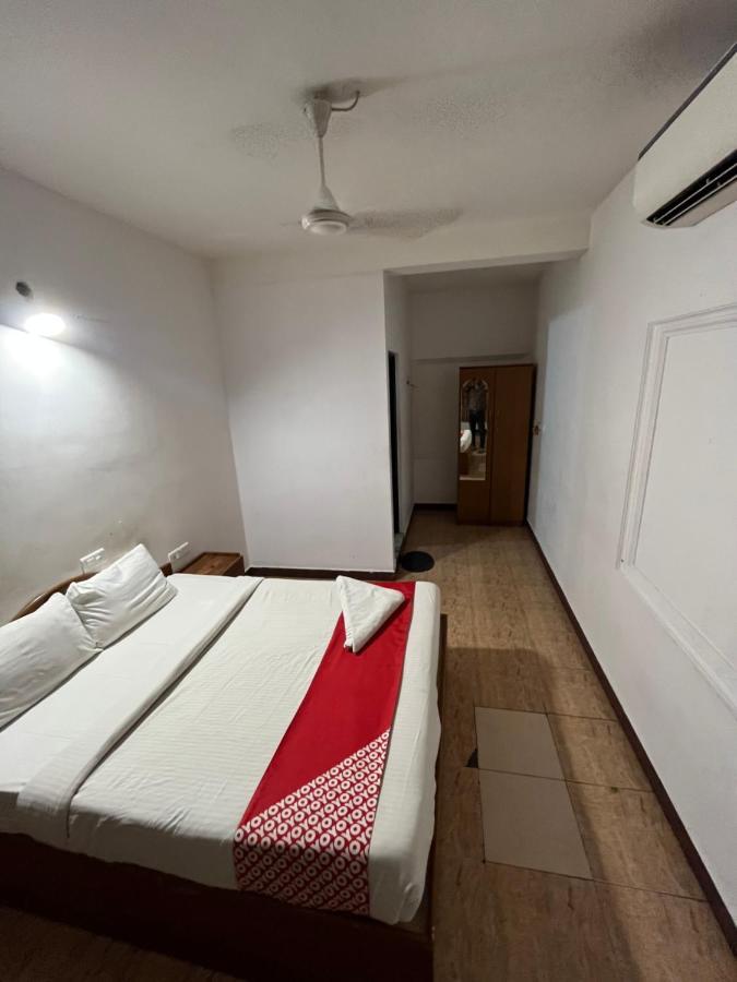 Tower 21 Regency Hotel Kochi Εξωτερικό φωτογραφία